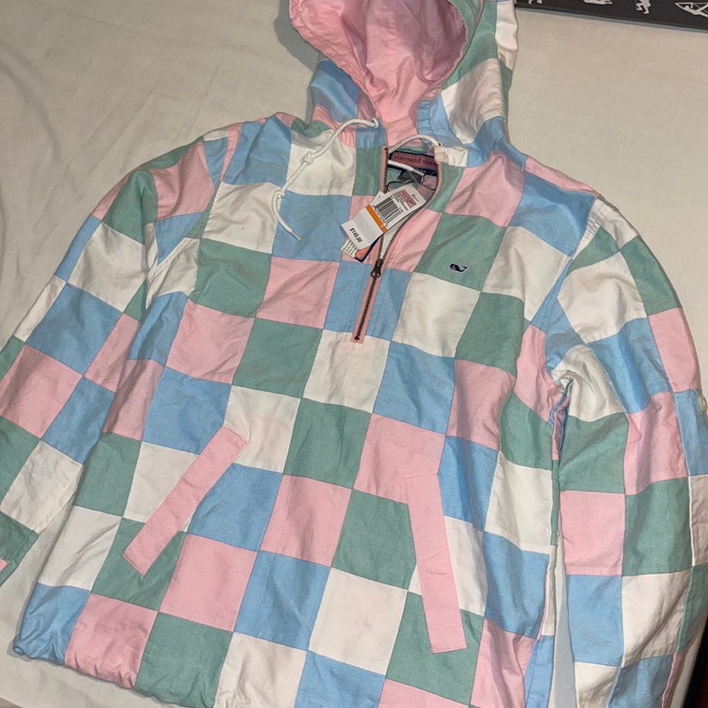 Vineyard vines hoodie new with tags